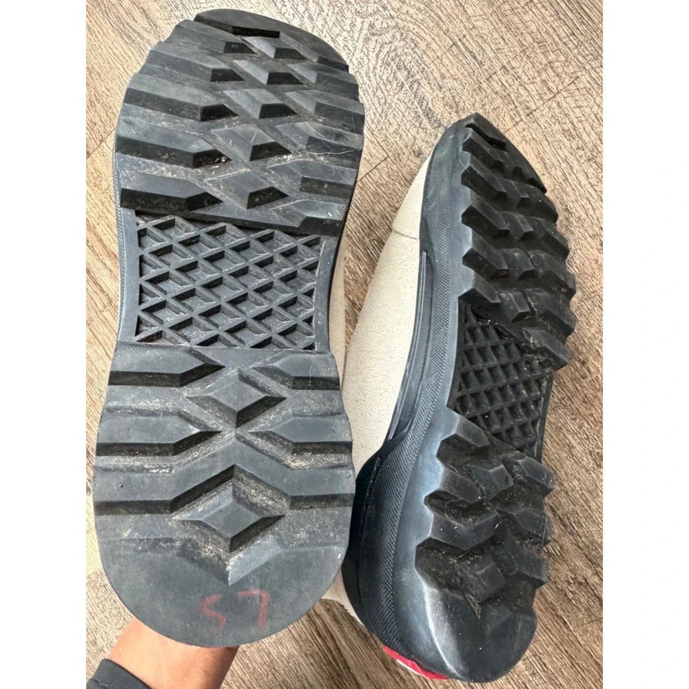 Vans‎ UltraRange EXO Hi MTE-1 OatmealBlack Suede Boots Mens 6.5 Womens 8 VN0A5KS